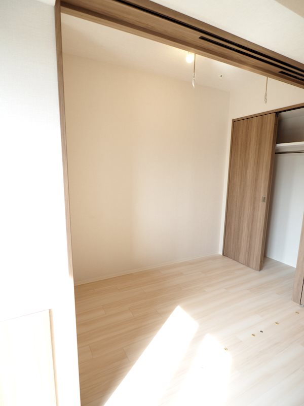 ＯＮＥ ＲＯＯＦ ＲＥＳＩＤＥＮＣＥ ＡＳＡＫＵＳＡＢＡＳＨＩ 寝室