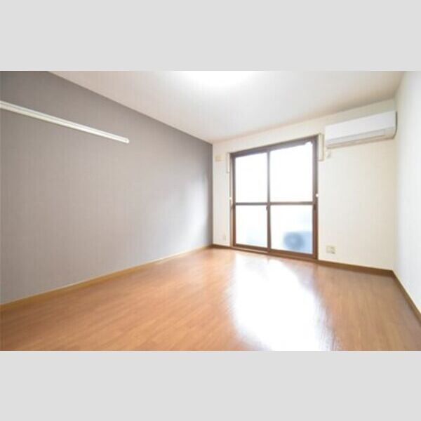 ドルフ・花みずきK 居室