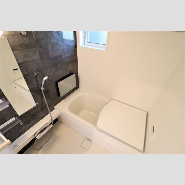 ストリーム久米川 バスルーム(TV&追い焚き機能付き)