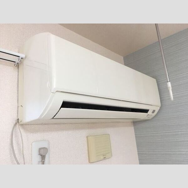 クレスト西戸部101号室 エアコン