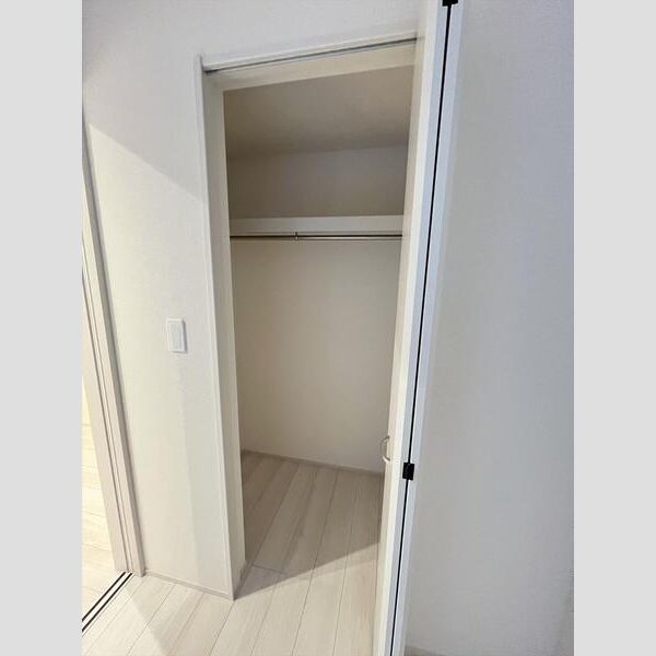 リーブルファイン川口上青木西102号室 収納