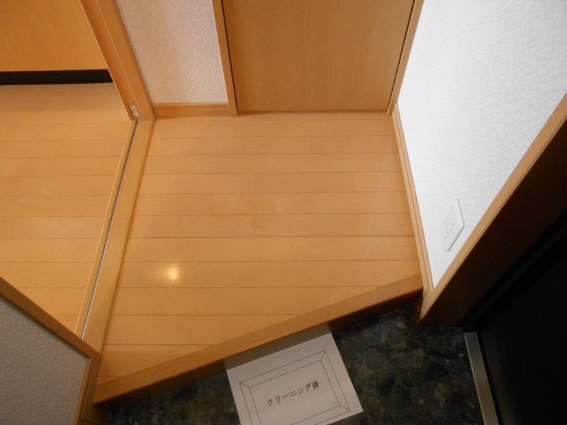 ノベル駒込2階 玄関