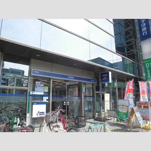 ハイフラットワン703号室 みずほ銀行