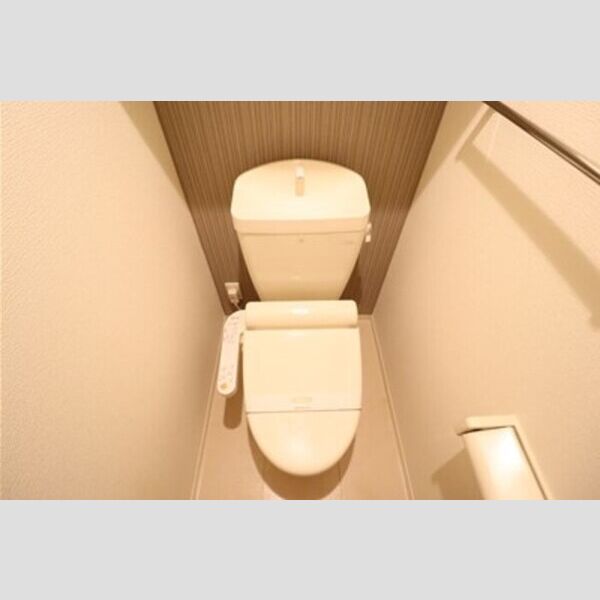 アローフィールド　B103号室 温水洗浄暖房便座