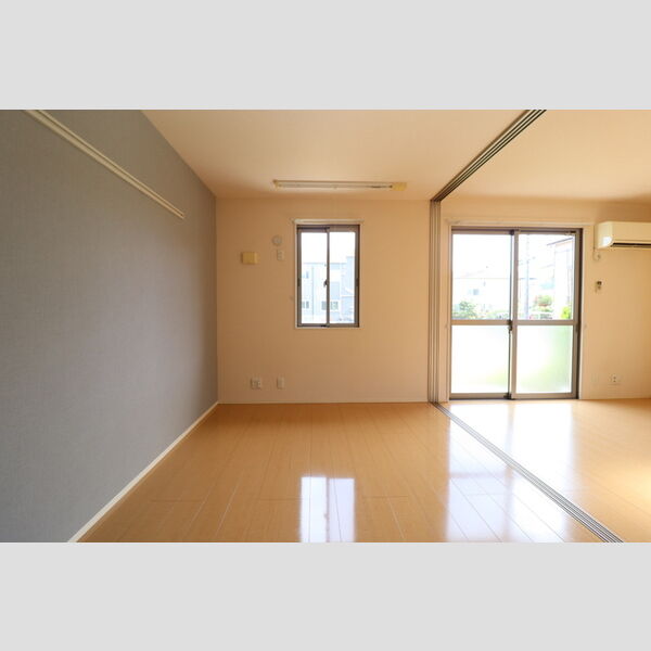 パストラル102号室 洋室6帖