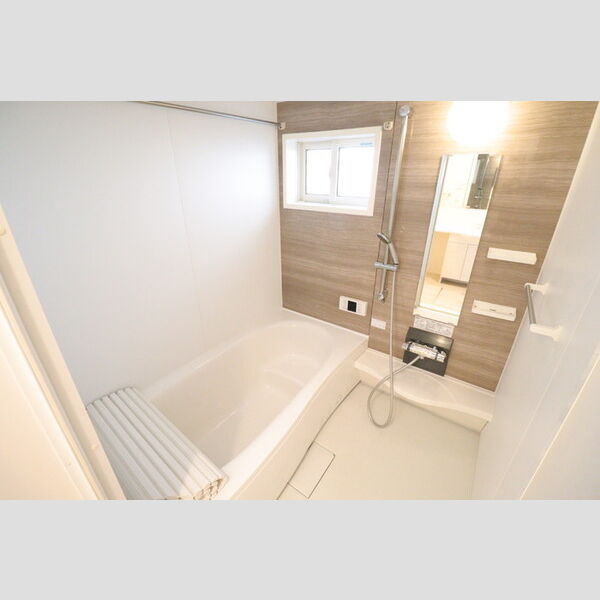 Sing Wood三田102号室 お風呂