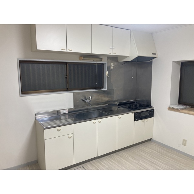 エルヴィータ上新井 キッチン