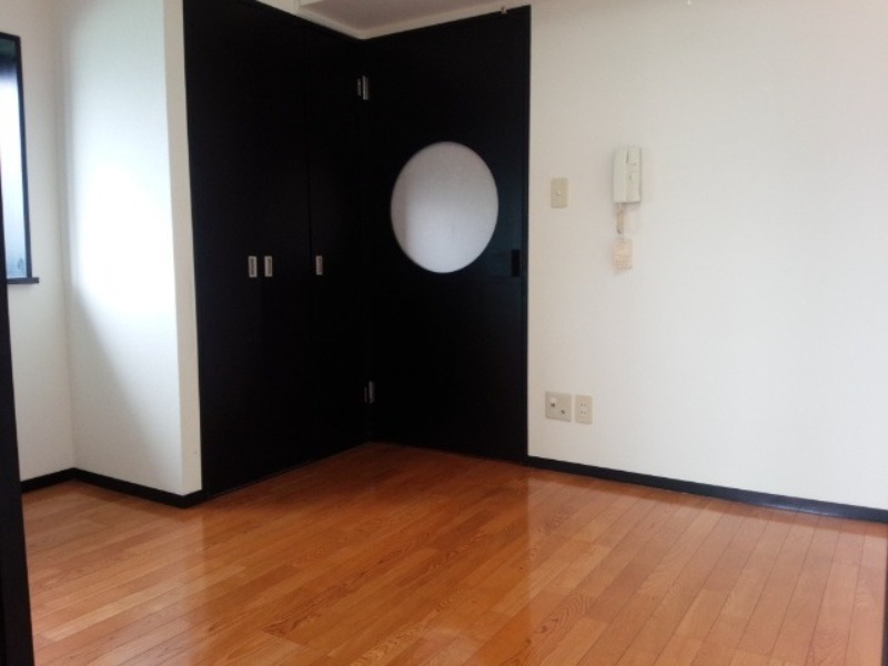 バース4階 リビング