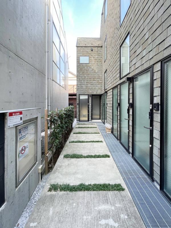 四谷テラス08号室 エントランス