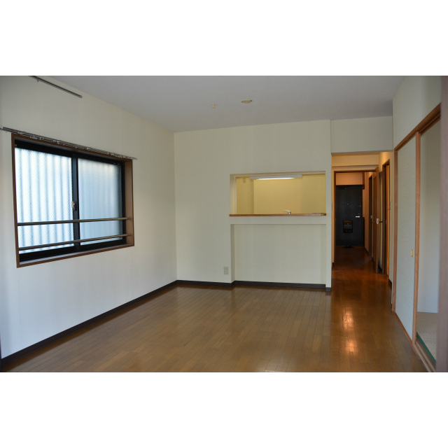 ヴェルエール湘南104号室 内観