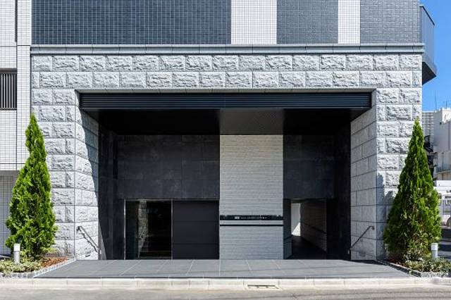 ガーラ・グランディ川崎西口5階 落ち着いたエントランスです