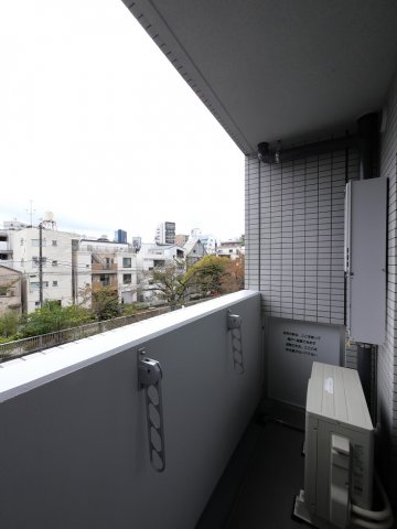 THE PREMIUM CUBE G 東中野2階 内観