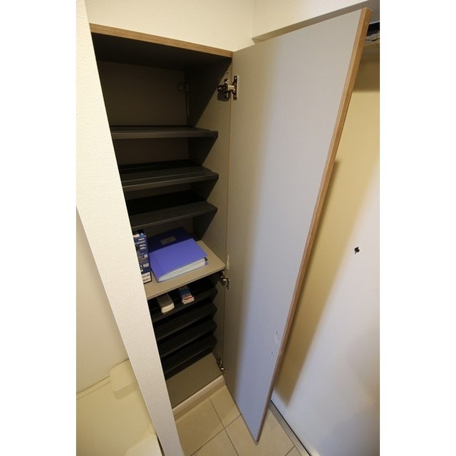 プレール・ドゥーク西川口Ⅱ105号室 内観