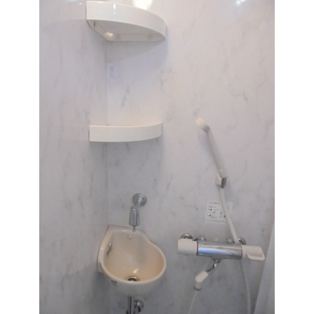 アムス・アミティエ川崎Ⅲ0401号室 内観