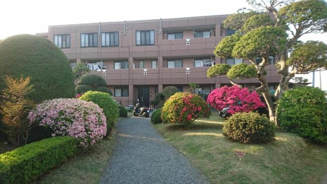 ノーブルヒル 外観写真（昼）