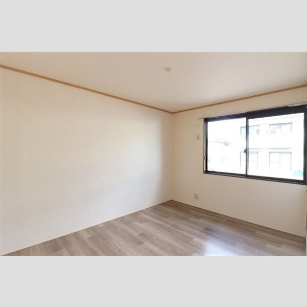 セジュールYK　Ⅱ105号室 洋室