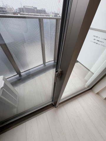 エヌステージ西船橋市川0201号室 バルコニー