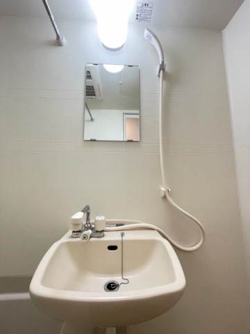 エルプレミア梅島1階 洗面
