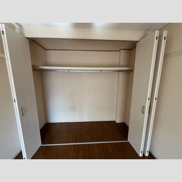 テレパレス湘南平塚　1号棟 クローゼット