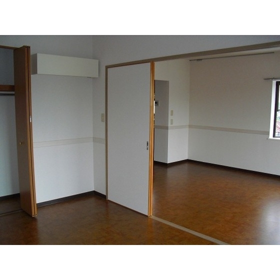 マノワール 内観