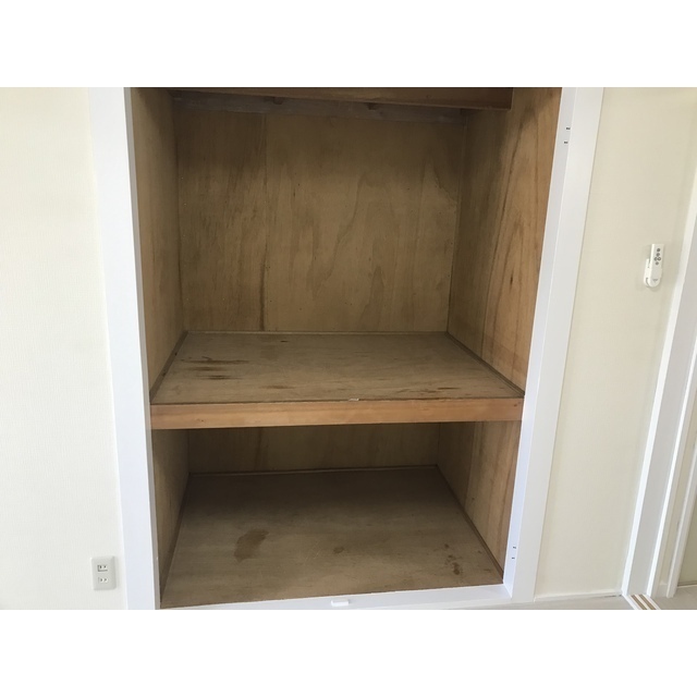 第一ハイム山下305号室 内観