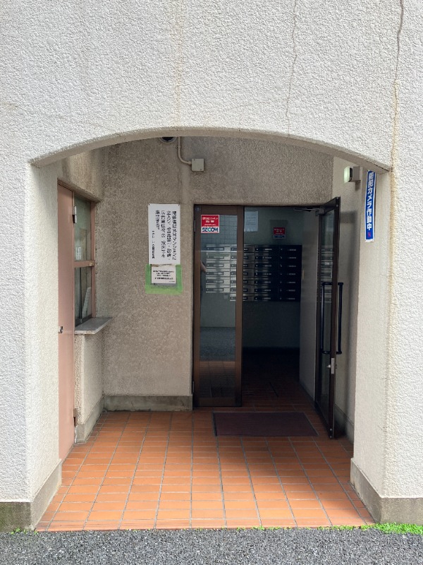 エクレール大宮 エントランス