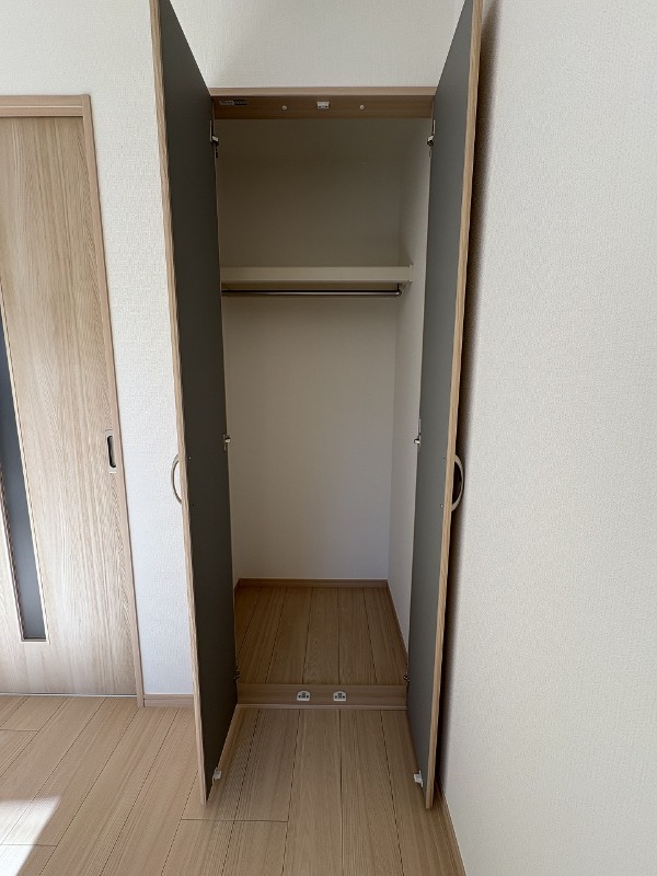 グリーングラス2階 収納