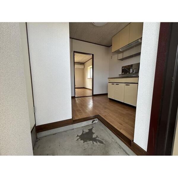 セントラルハイツ102号室 同建物別部屋の参考画像