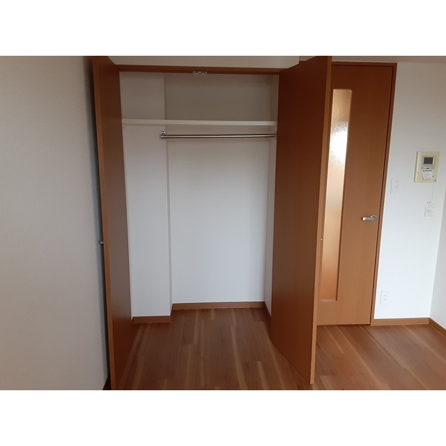 リリエンベルグ弐番館 収納