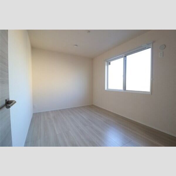 レグナ301号室 洋室6.1帖