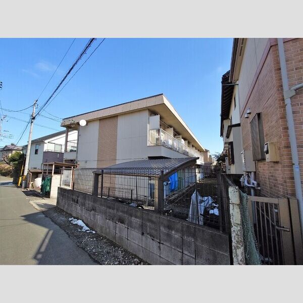 サンアベニュー国立206号室 建物外観