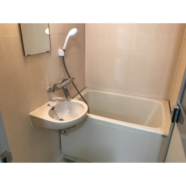 リエス伊勢原205号室 お風呂