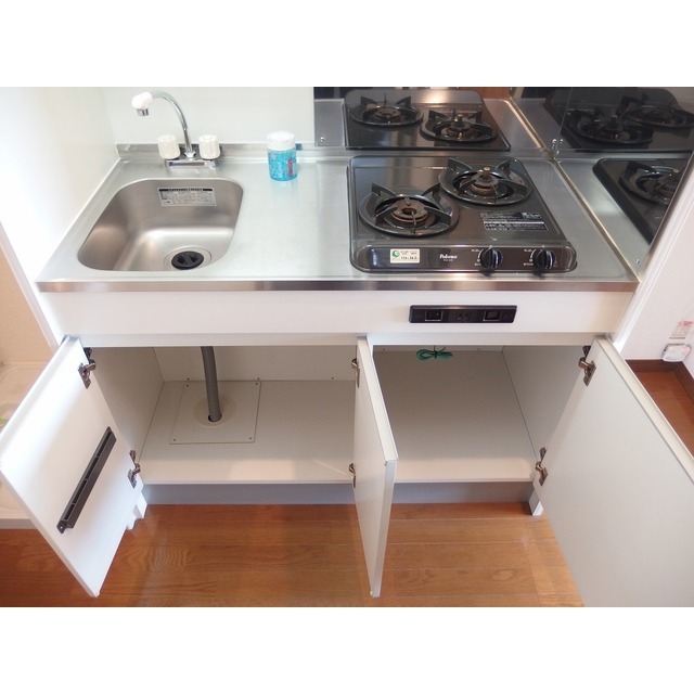 アンプルール フェール 上福岡Ⅱ102号室 キッチン