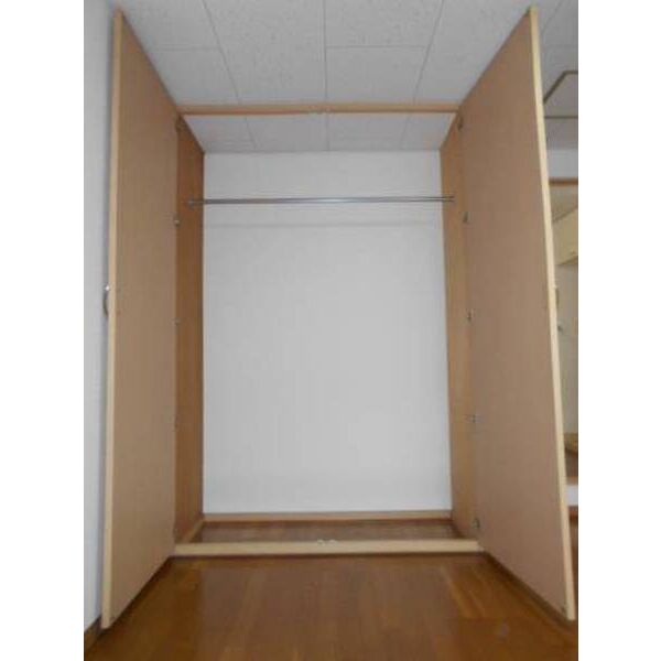 パークハウスイマイS0302号室 収納