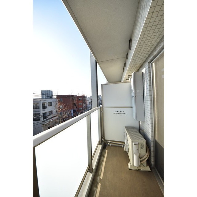 Court Blanche0408号室 内観