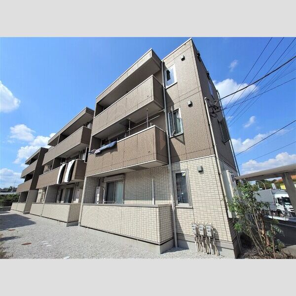 ゼファーコートⅡ201号室 建物外観