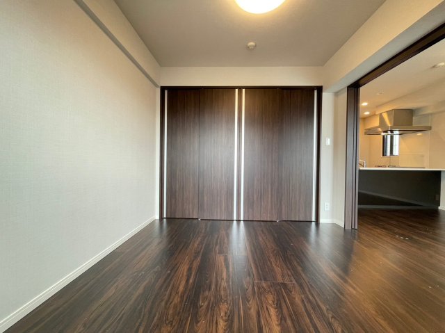 DIPS十条仲原WEST 寝室