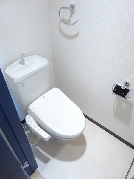 ファーストクラス荏田203号室 同建物別部屋の参考画像