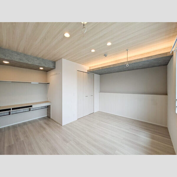 Dアヴァンスレイクタウン 洋室