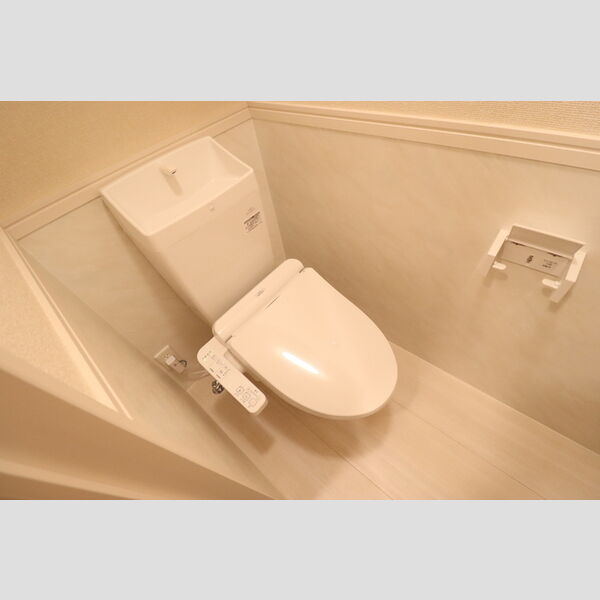 エスカレーズ 温水洗浄暖房便座