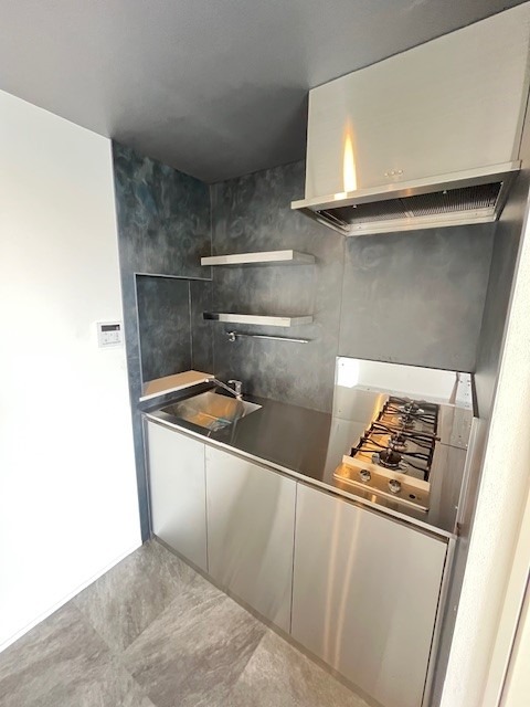 レジディア西麻布8階 キッチン