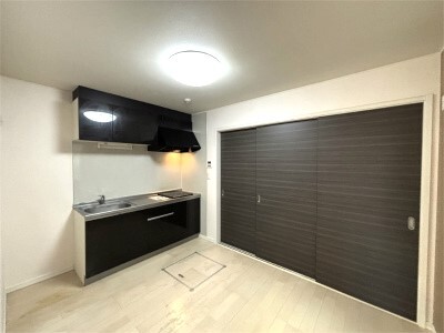 エムズ リビング