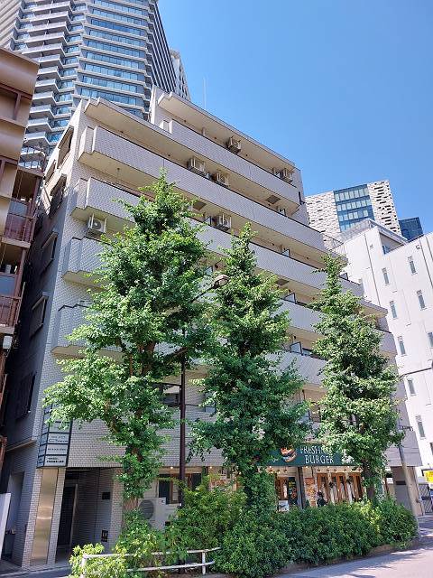 シャンボール新宿 外観