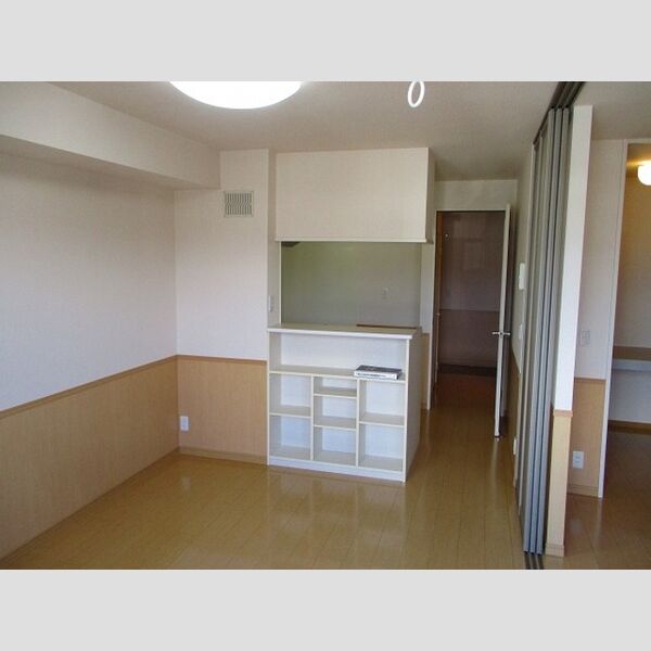 サンヴィラージュ　E 居室