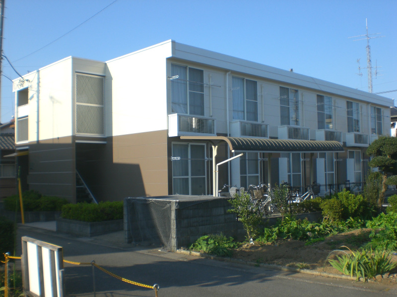 レオパレスシャトランの外観画像