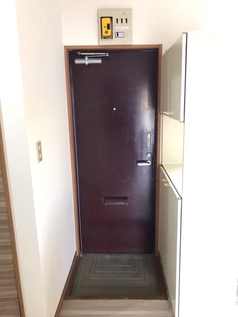 ハイムカトレア0201号室 玄関