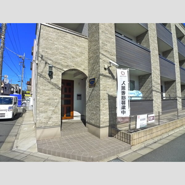 クレール・シャンブル エントランス