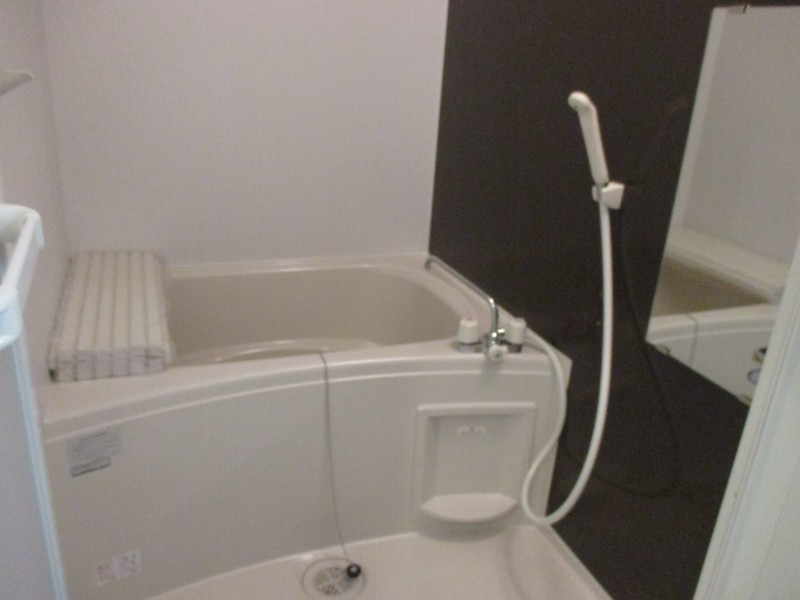 ソルナクレイシア平和台2階 お風呂