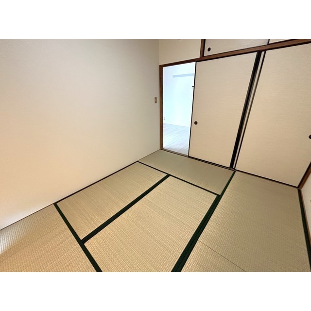 ホワイトパレス大宮207号室 内観