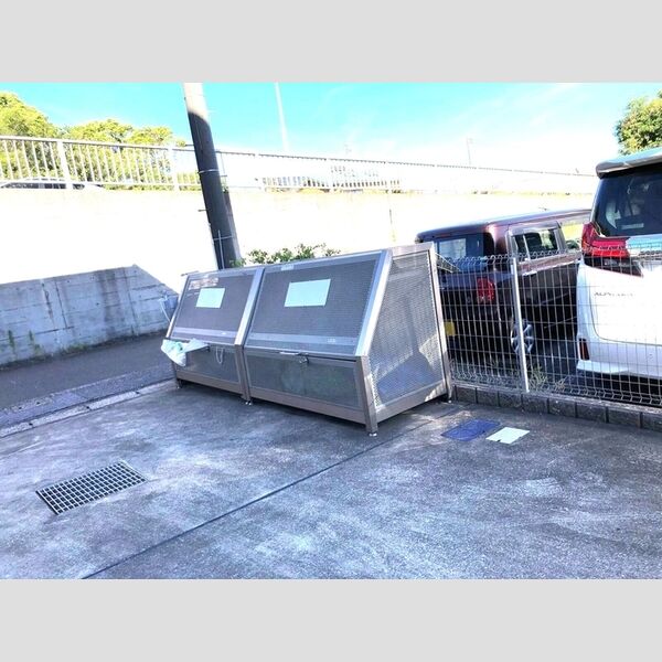 コモンシティハイツI ダストボックス